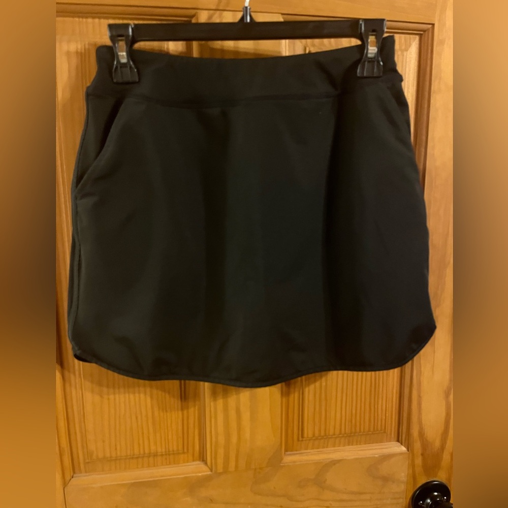 Women’s Chicho’s Black Skirt with pockets size small